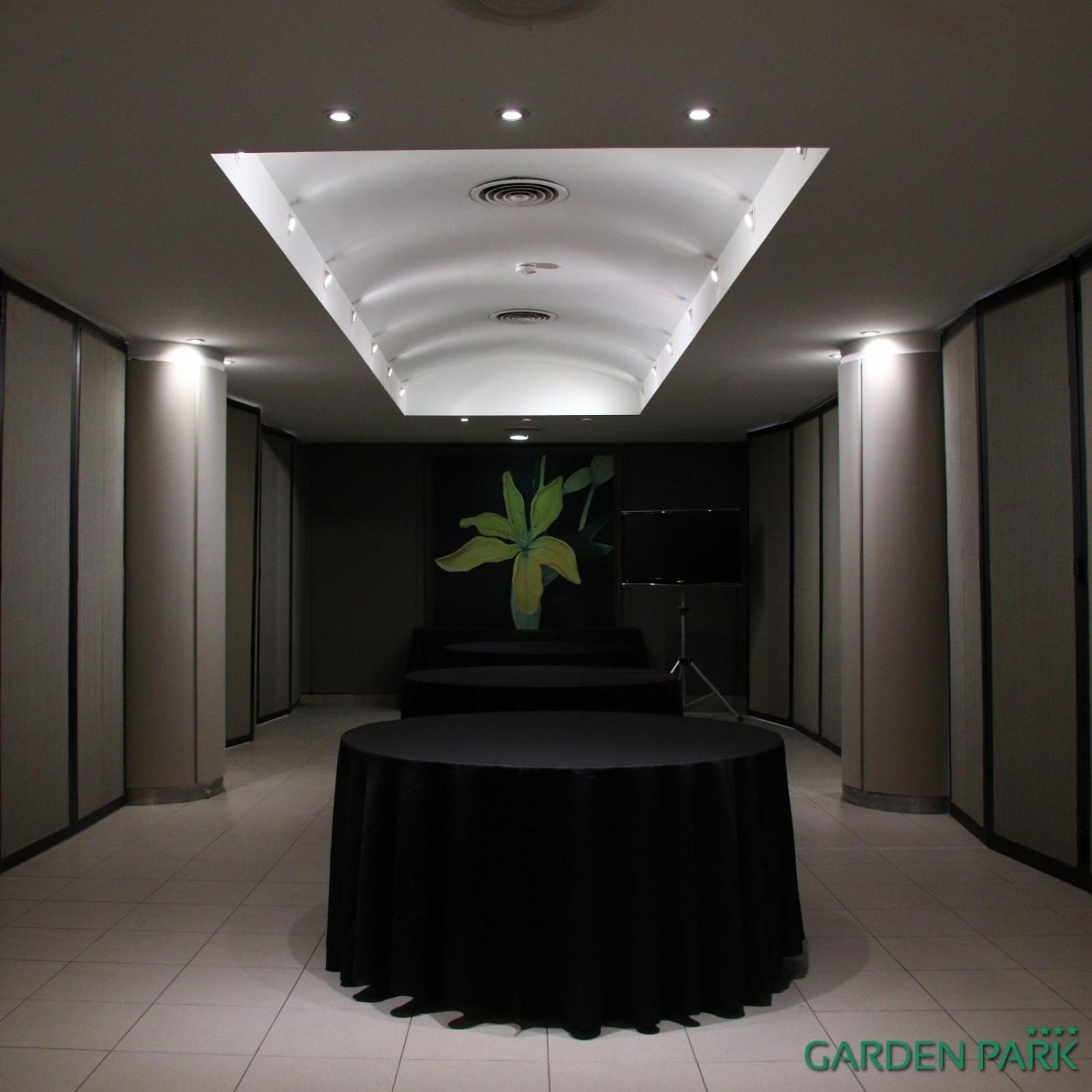 Garden Park Hotel San Miguel de Tucumán Eksteriør billede